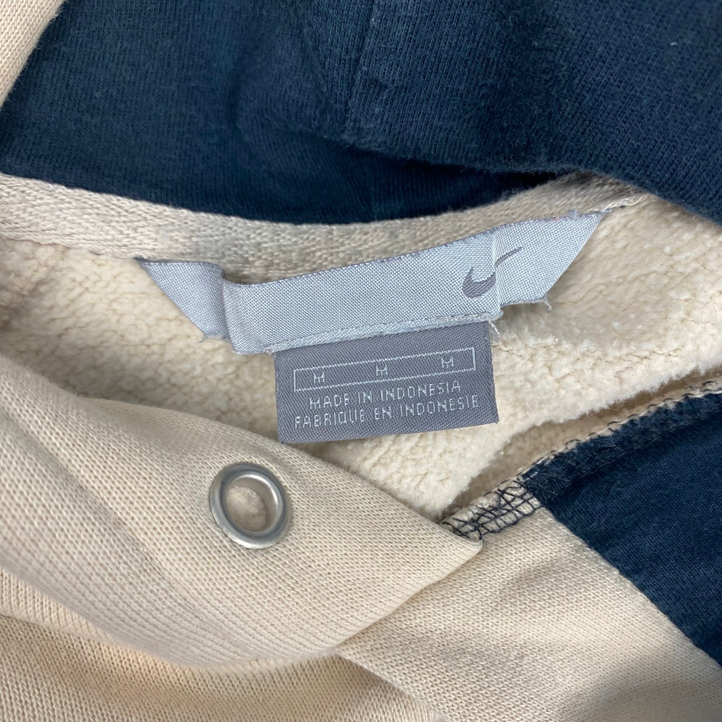 Vintage Nike Hoodie (M)