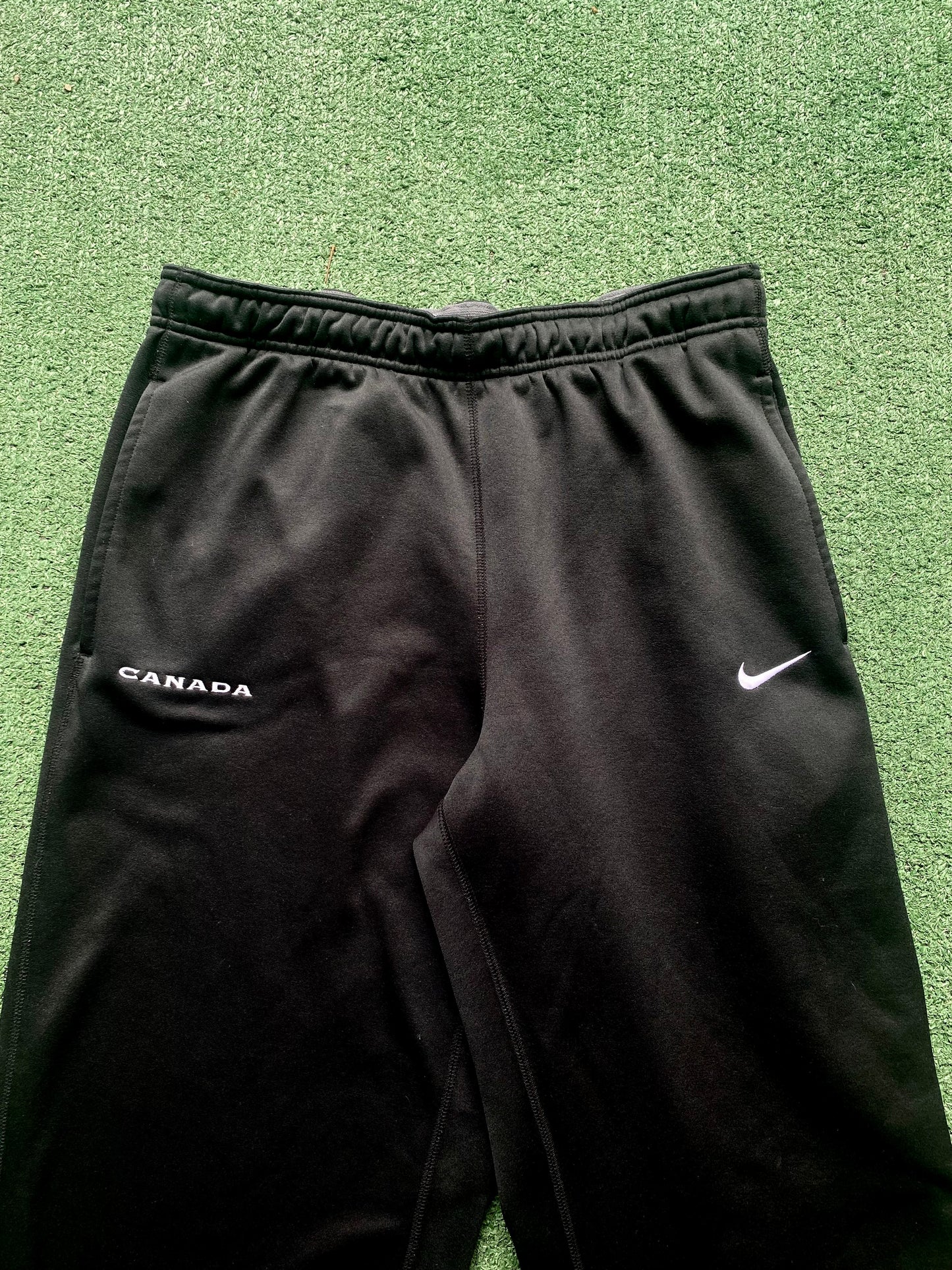 Team Canada Nike Pants (L)