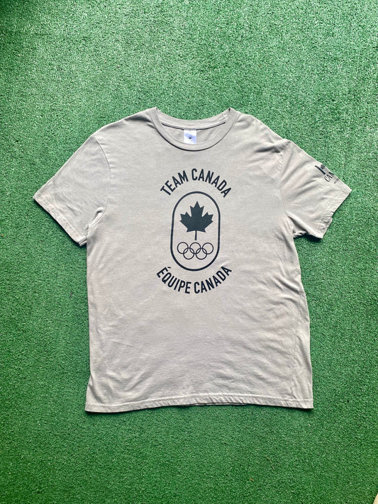Canada Olympics Shirt (L)