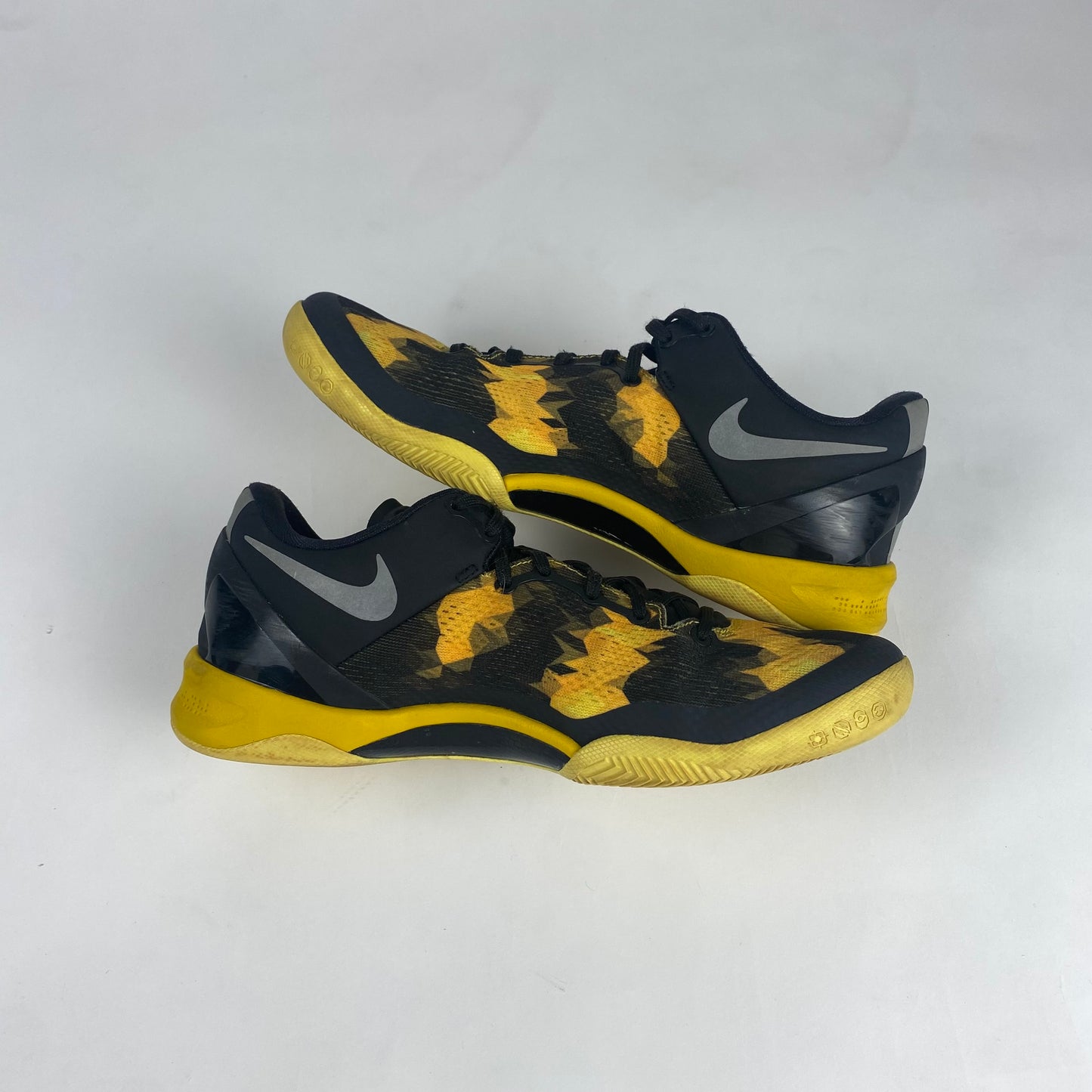 Kobe 8 'Sulfur' (Size 9)